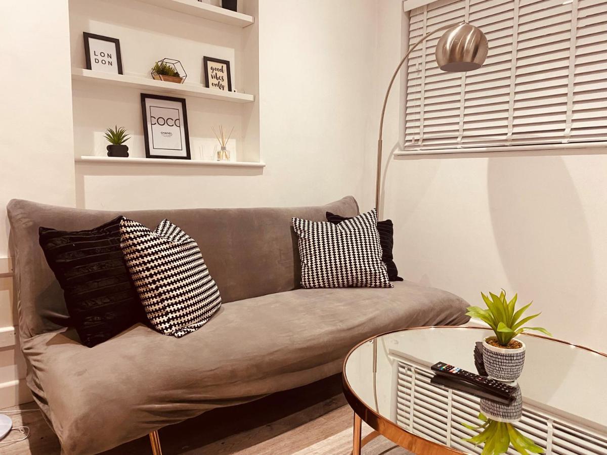 Modern 1 Bed Flat In The Heart Of Hackney London Exterior photo